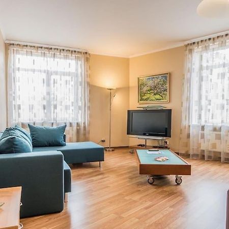 Old Town Apartment Next To Saint Peter'S Church 리가 외부 사진