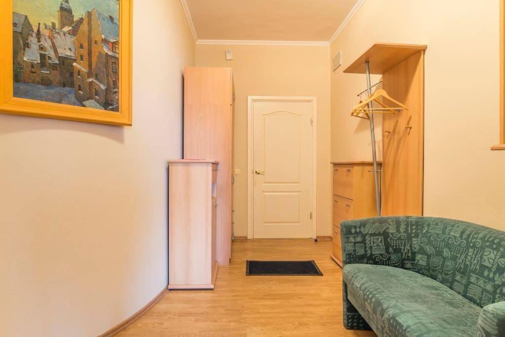 Old Town Apartment Next To Saint Peter'S Church 리가 외부 사진